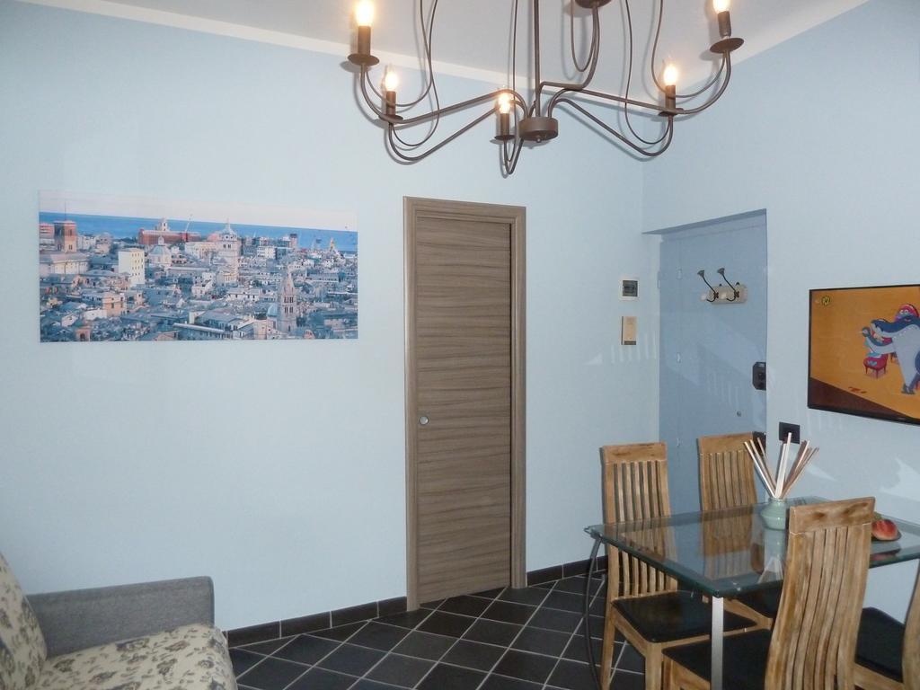 Casa Orefici, 4 Apartments In Front Of Aquarium! เจนัว ภายนอก รูปภาพ